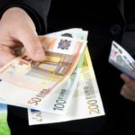 Kredyt w Polsce, zarobki za granicą